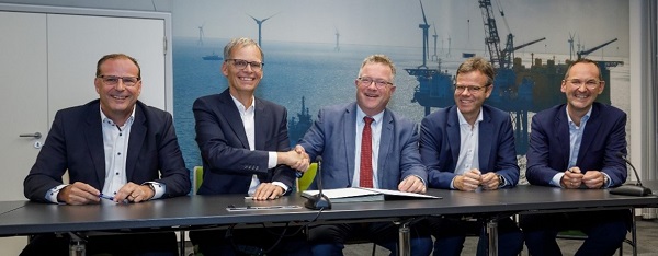 [image]From the left: Pascal Daleiden, Country Managing Director Austria, Germany and Switzerland, Hitachi Energy; Dr. Markus Heimbach, Managing Director High Voltage Products, Hitachi Energy; Sjouke Bootsma, Director Supply Chain Management, TenneT; Georg Praehauser, Director Large Projects Germany, TenneT; Dr. Florian Martin, Head of Asset Management, TenneT