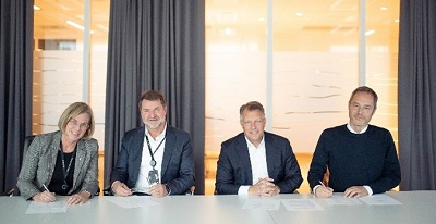 [image]From left: Mette H. Ottøy, Chief Procurement Officer and Geir Tungesvik, Executive Vice President for Projects, Drilling and Procurement at Equinor and Niklas Persson, Managing Director of Grid Integration business and Thomas Stenberg, Equinor Global Account Manager at Hitachi Energy.