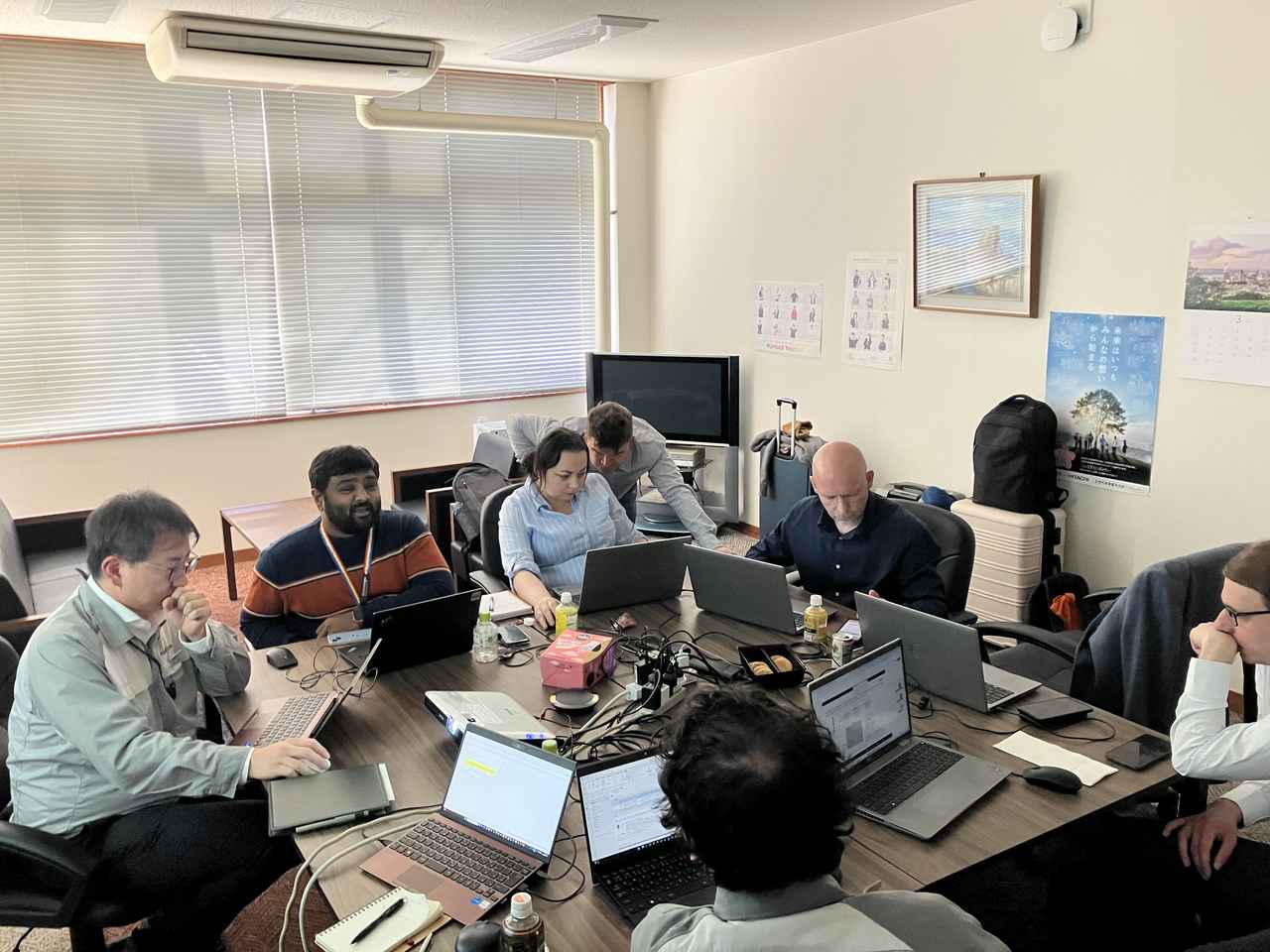 画像: 日立イプとGlobalLogicの打ち合わせの様子