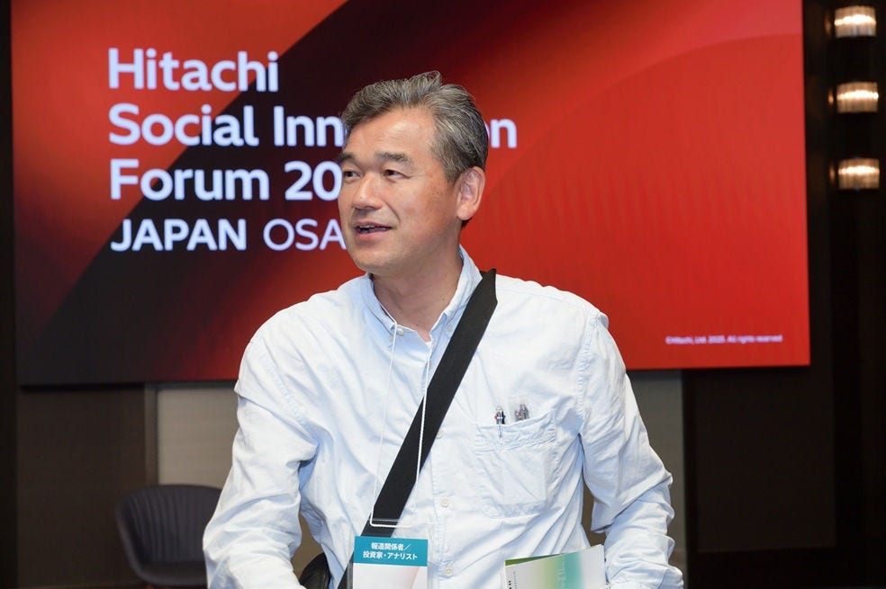 「今後、デジタル化で原子力の分野も大きく変わっていくことを感じさせる展示でした。展示会場全体が来場者の熱気にあふれていて、皆さん日立の技術に高い関心をもっておられる様子も印象的でした」