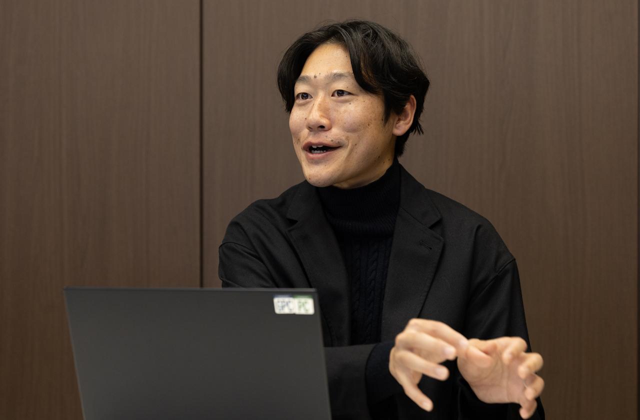 画像: 関係部門への営業実績の報告
