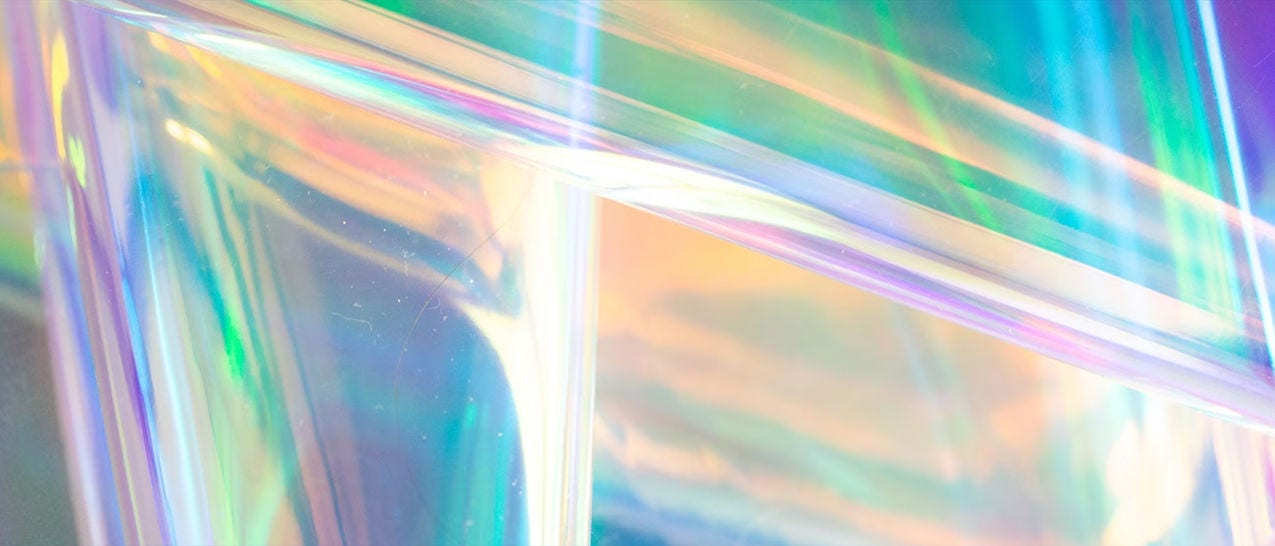 Uma Entrevista com um Monge que Usa Saltos: Como Criar um Local de Trabalho Inclusivo para Pessoas LGBTQ+?