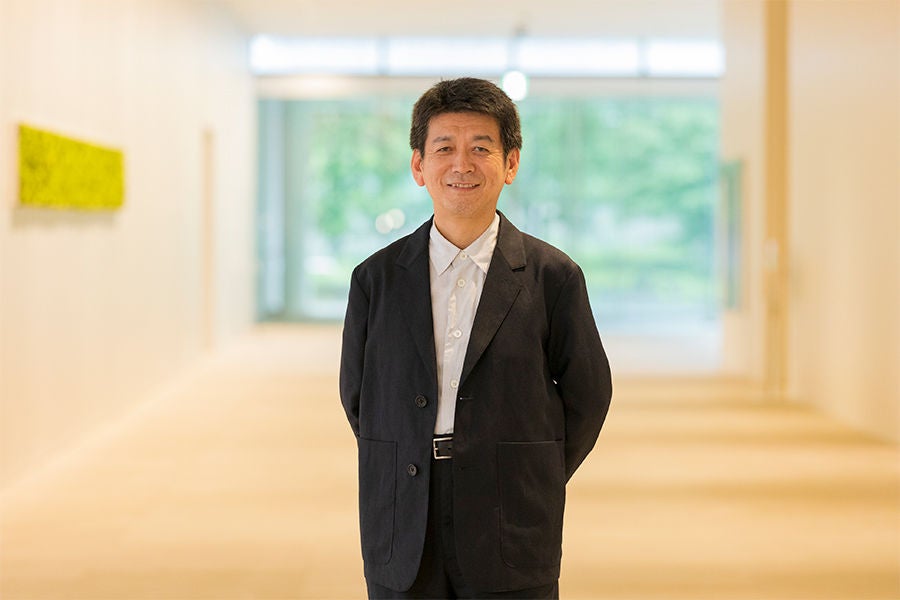 日立の人：職場を幸せにするアプリ「ハピネスプラネット」 研究者の