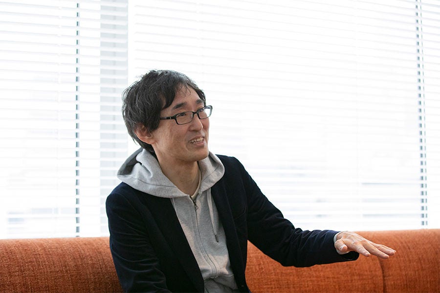インタビューに応じる諸橋政幸さん