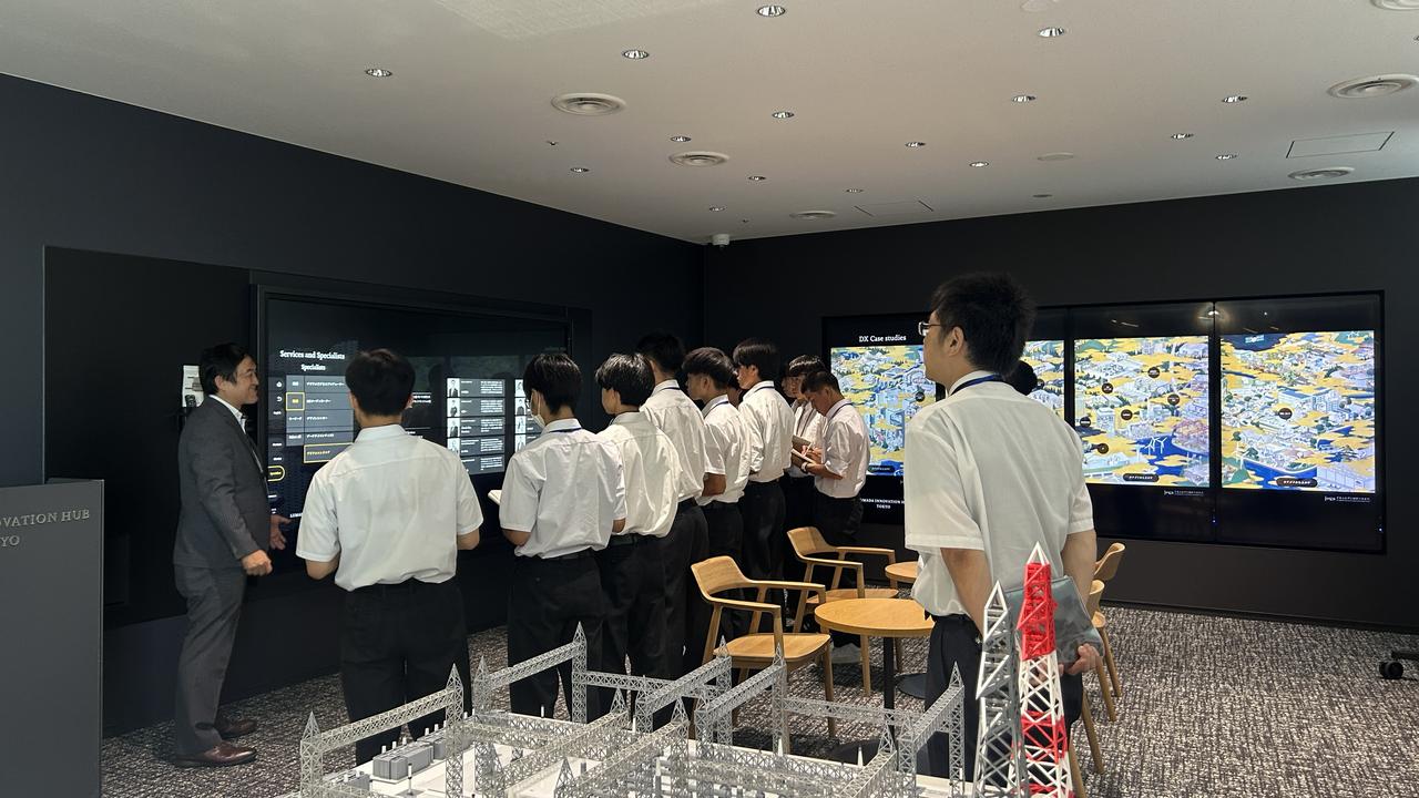 画像2: 日立工業専修学校の生徒向けに訪問授業を実施～CO-URIBAで学ぶウェルビーイング～
