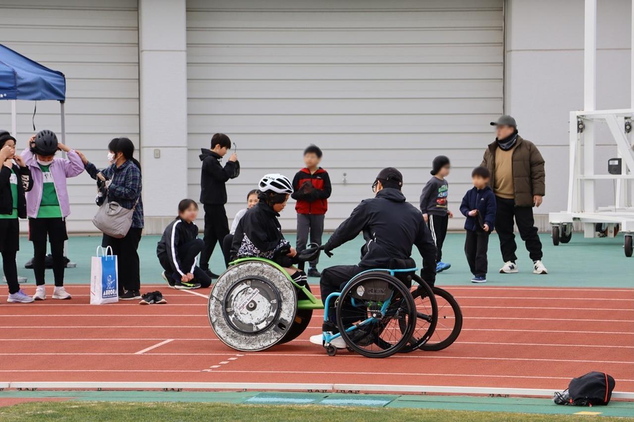 画像2: 障がい者スポーツ (チーム名：AURORA)