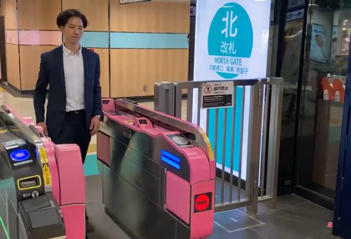 [画像]「SAKULaLa」を活用した顔認証改札の利用イメージ＜イメージ動画：https://youtu.be/f1AMG02vfG4＞