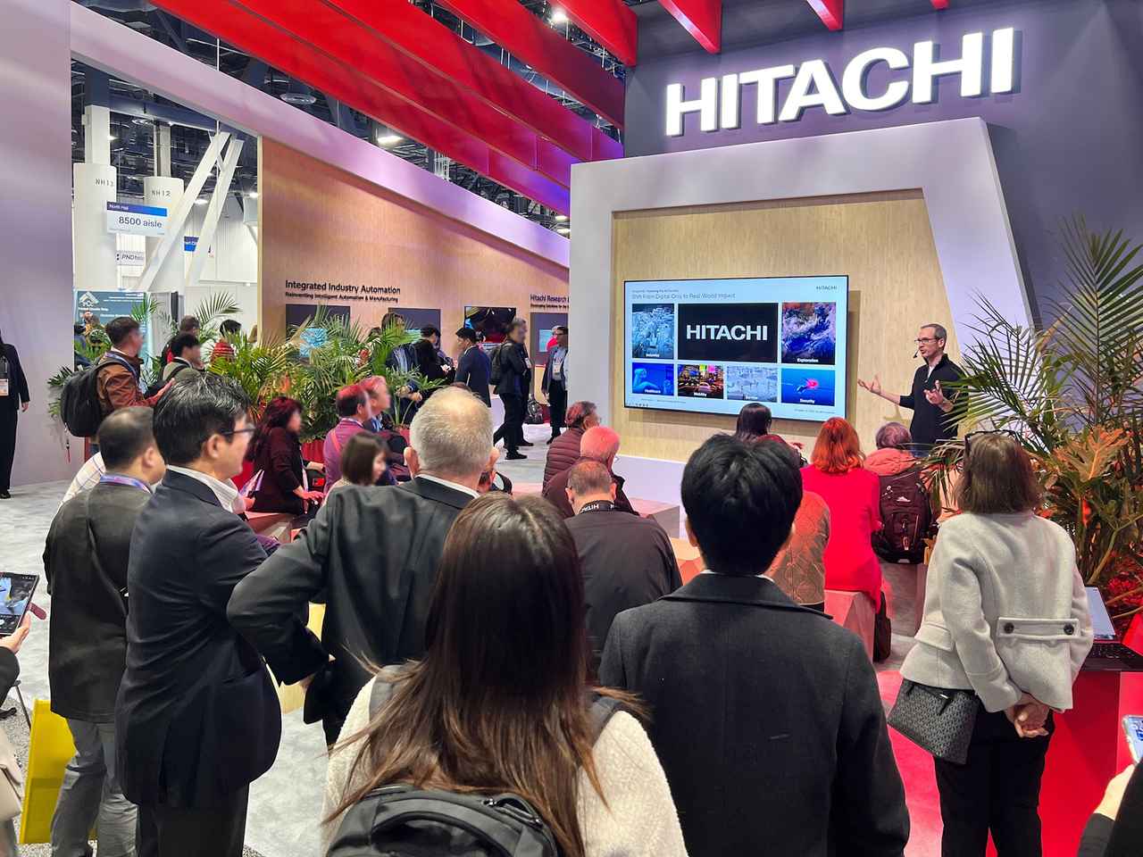 画像3: 【CES 2026現地レポート！】社会インフラを革新する「フィジカルAI」の最前線。次世代ソリューション群「HMAX」を軸に日立が示した社会イノベーションの未来。