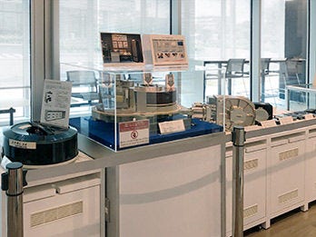横浜ギャラリーの展示(8)