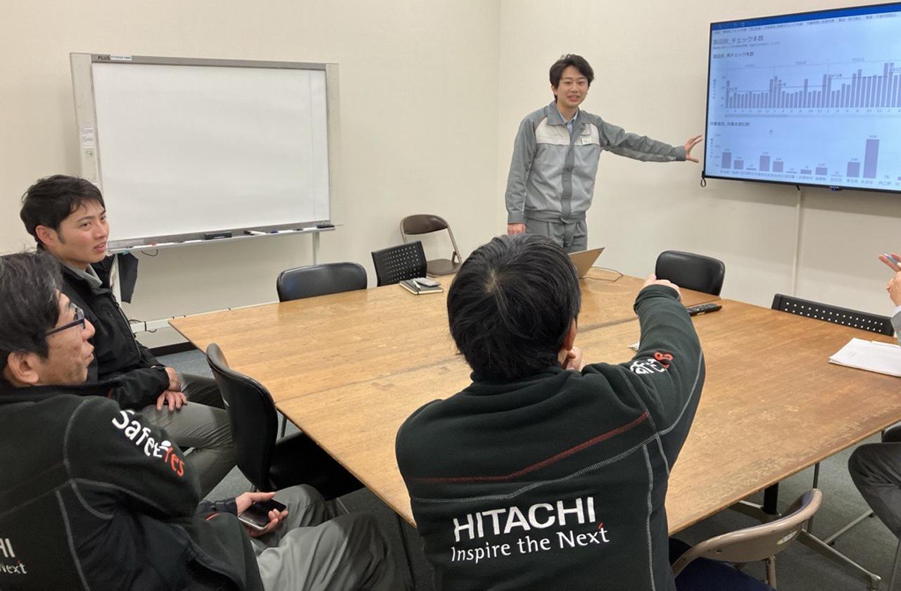 画像: レビューの様子