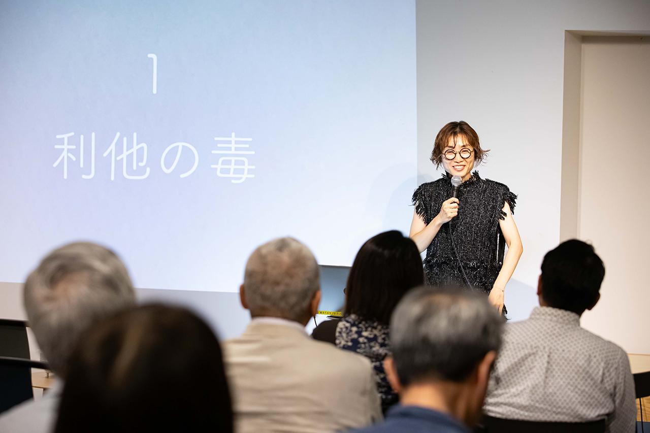画像1: 与えられることは「しんどい」