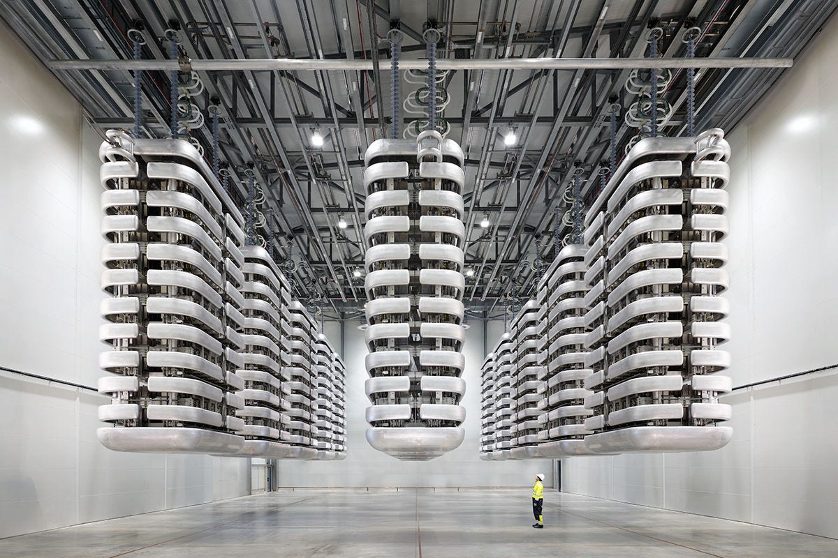A Hitachi valve hall with rows of high-voltage direct current converters 