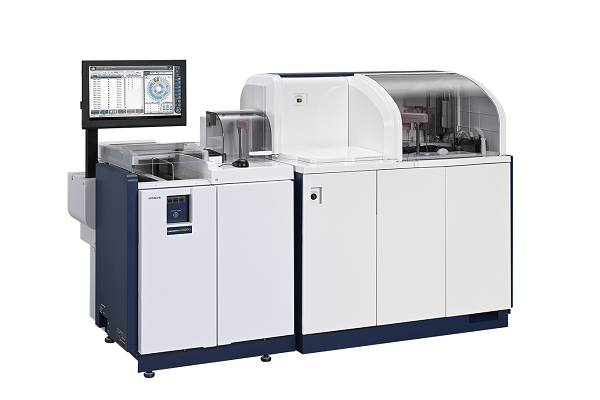 [画像]自動分析装置「LABOSPECT 006 α」