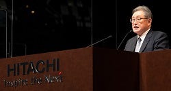 執行役会長兼CEO 東原 敏昭