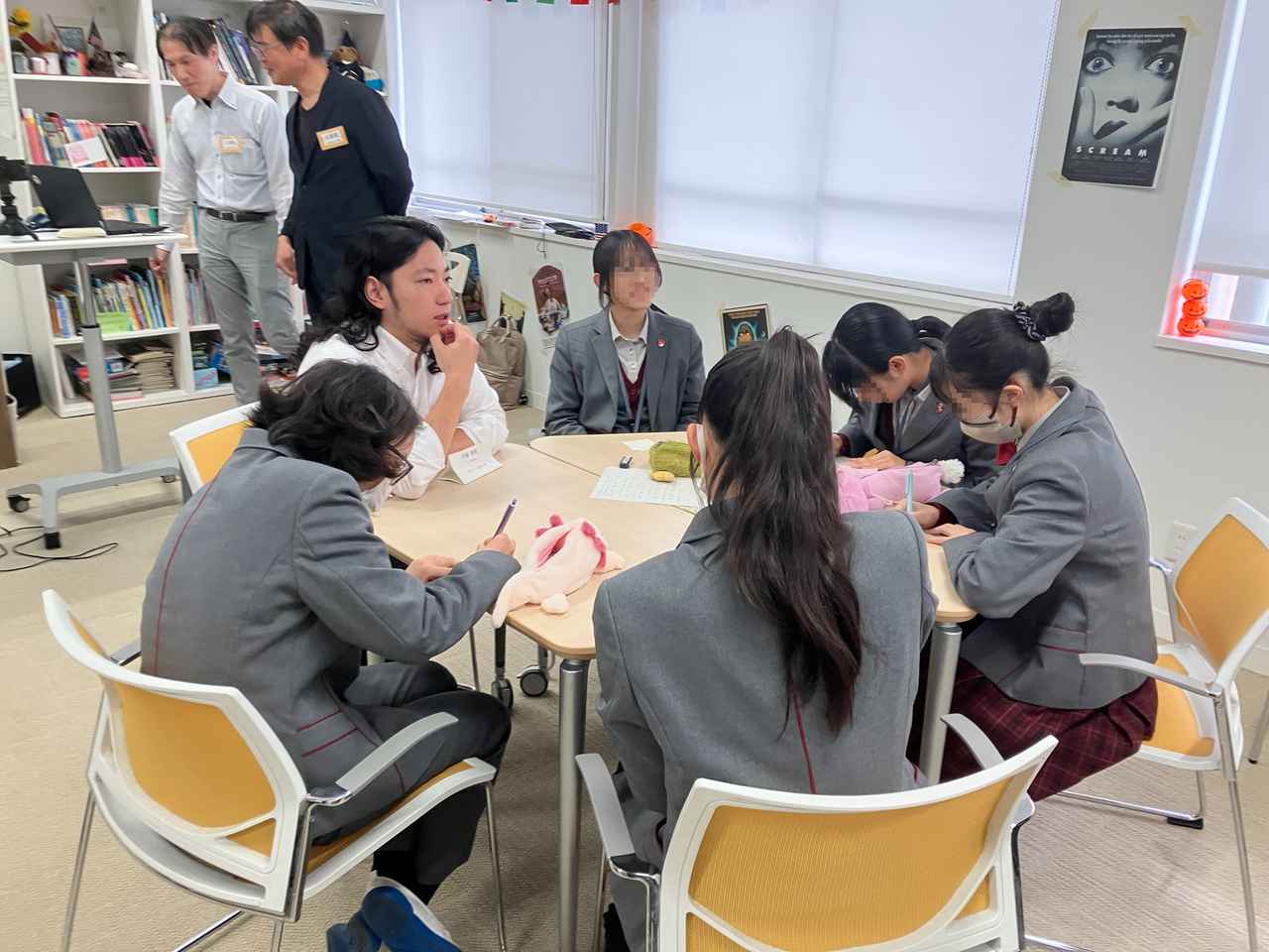 画像3: 生徒と社員の座談会
