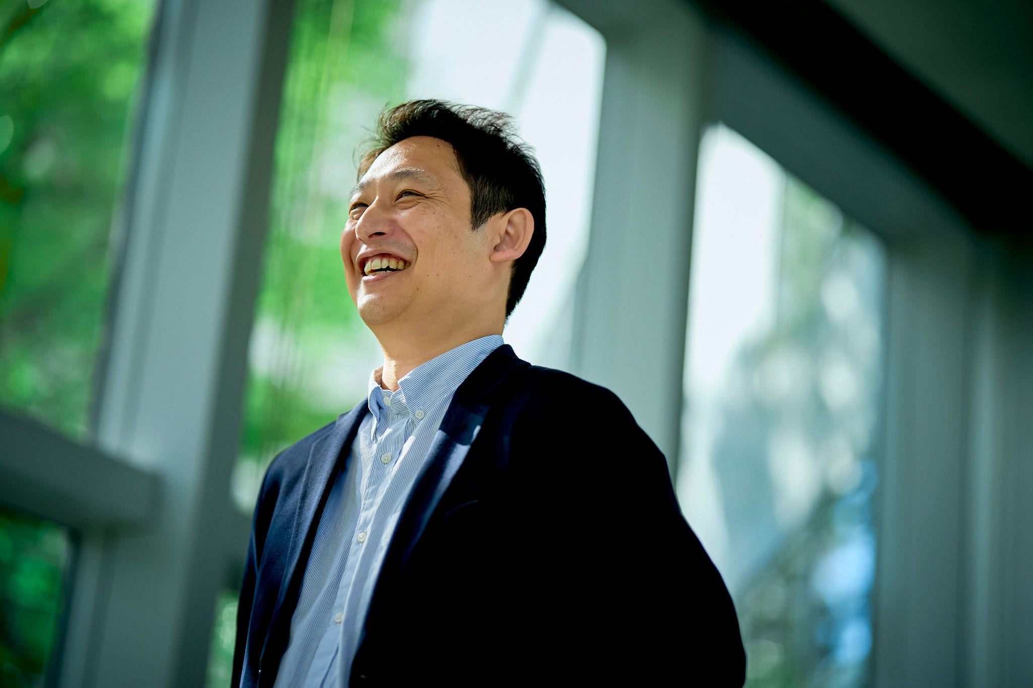 周囲と対話を重ね、新たな分野に挑み続けたい。日立で実感したマネジメントの魅力