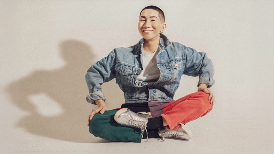 Uma Entrevista com um Monge que Usa Saltos: Como Criar um Local de Trabalho Inclusivo para Pessoas LGBTQ+?