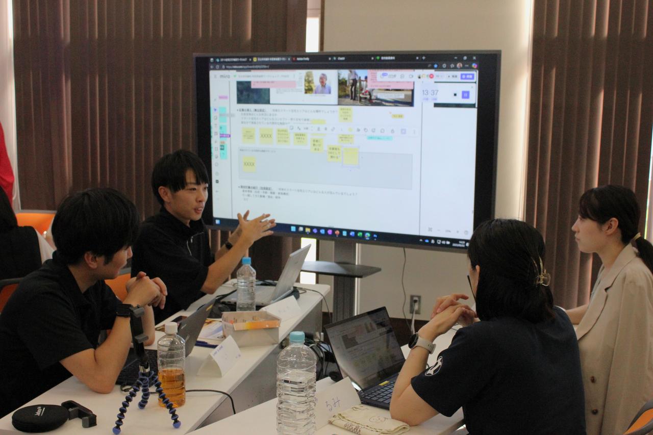 画像:議論の様子