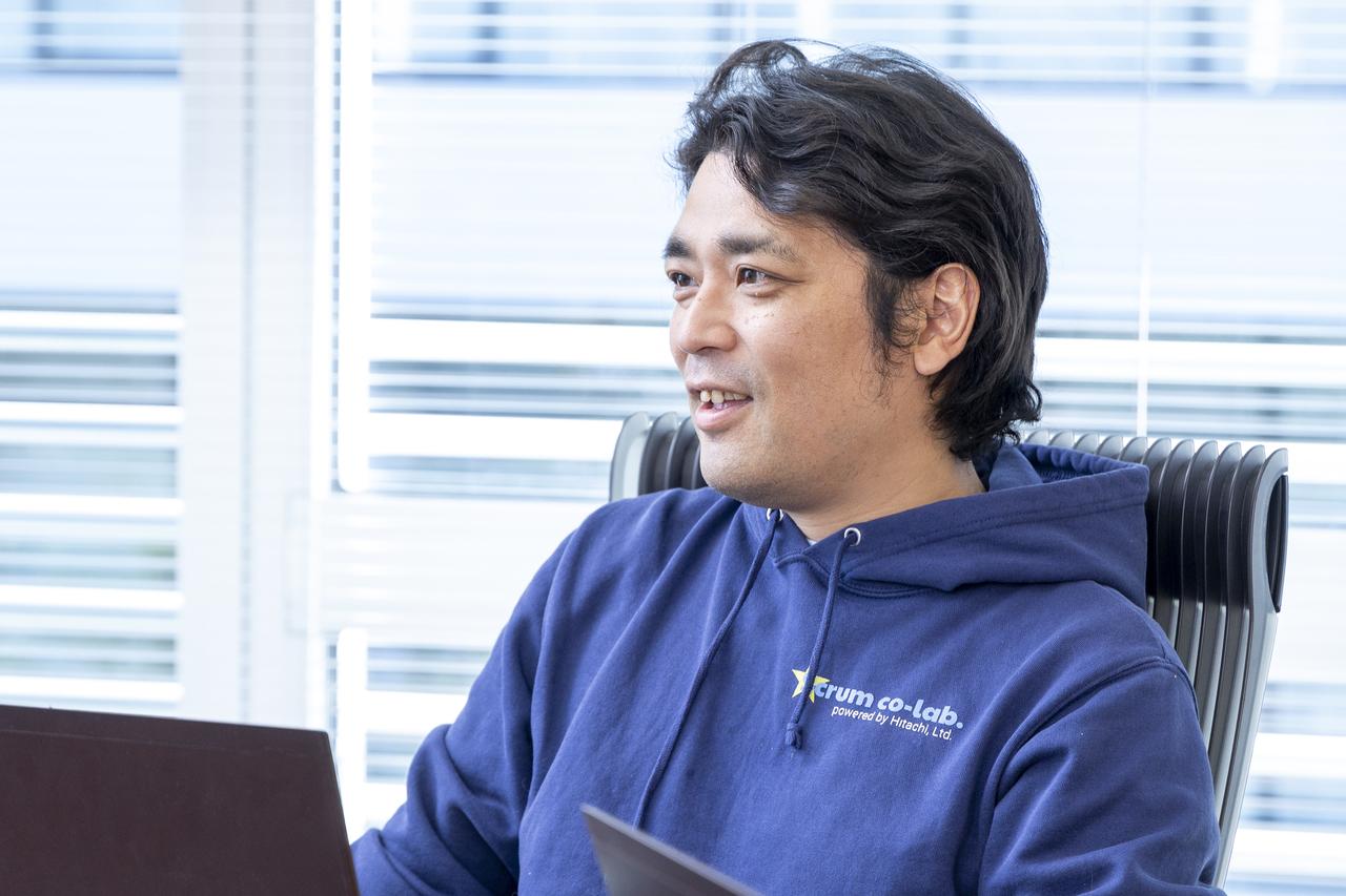 画像:小林健輔 日立製作所 AI＆ソフトウェアサービスビジネスユニット マネージド＆プラットフォームサービス事業部 HMAX＆AIプラットフォーム本部 データプラットフォームソリューション開発部 ソフトウェア開発基盤G シニアアジャイルコンサルタント