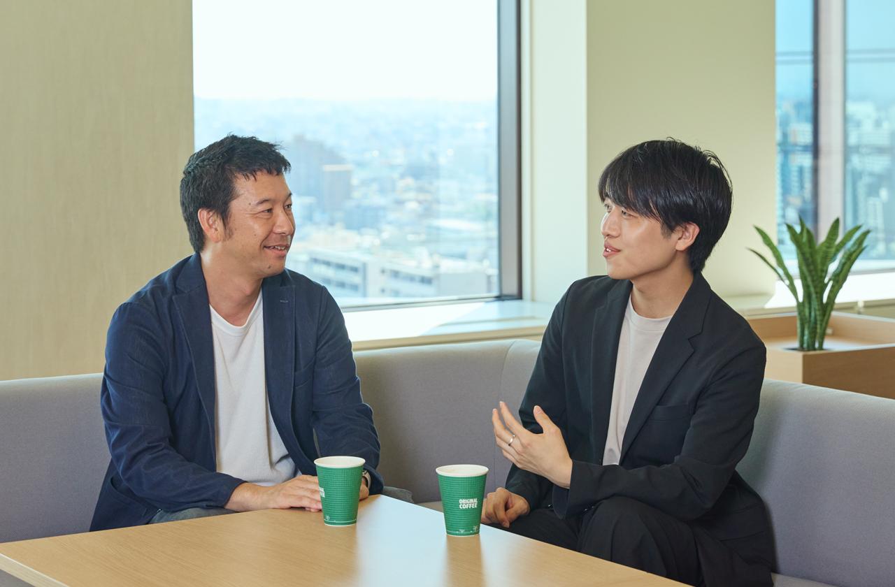 画像: カフェ感覚でくつろぎながら知識をインプット
