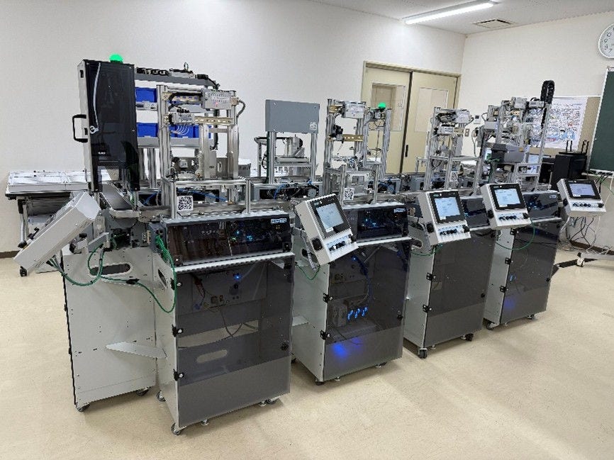 [画像]サイバーとフィジカルを融合した先進教育システム「Cyber-Physical Lab」