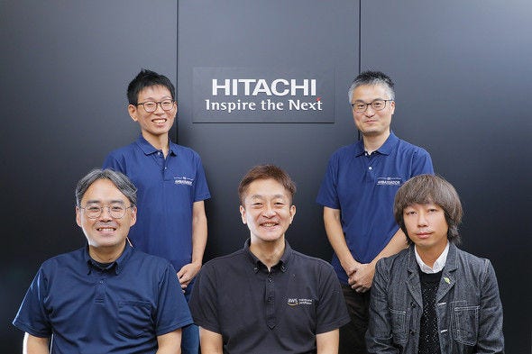 「クラウド移行を阻む見えない壁」　日立のキーパーソンが語るモダナイゼーションの実態と現実解：日立のスペシャリストが分析