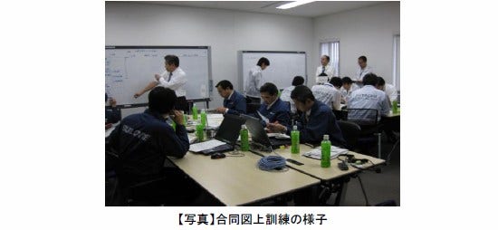 [画像]合同図上訓練の様子