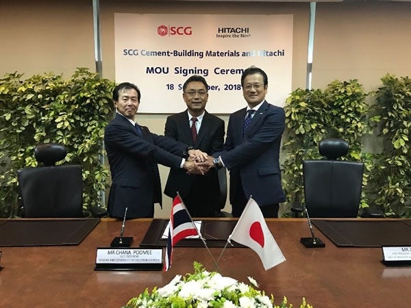 [画像]調印の様子