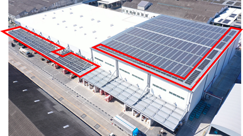 [画像]関東エコリサイクルの建屋屋上に設置した太陽光パネル(赤枠が新規に拡充した部分)