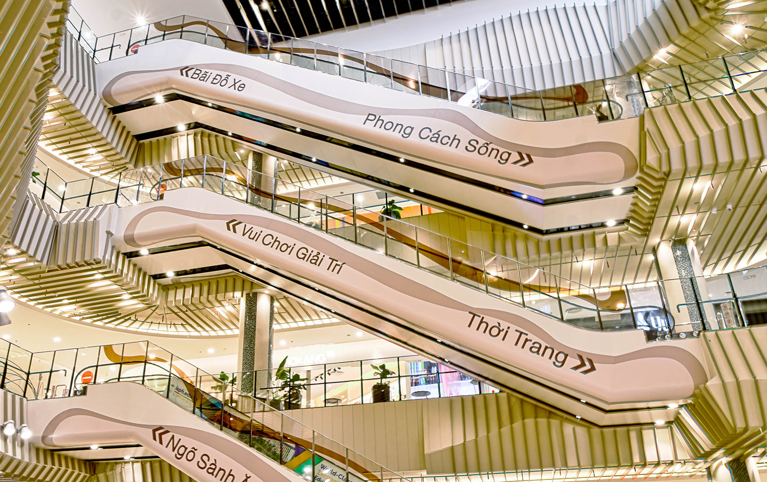 AEON MALL Ha Dong Project Gallery Elevators Escalators Hitachi 