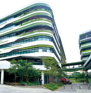 Singapore University of Technology and Design(SUTD)