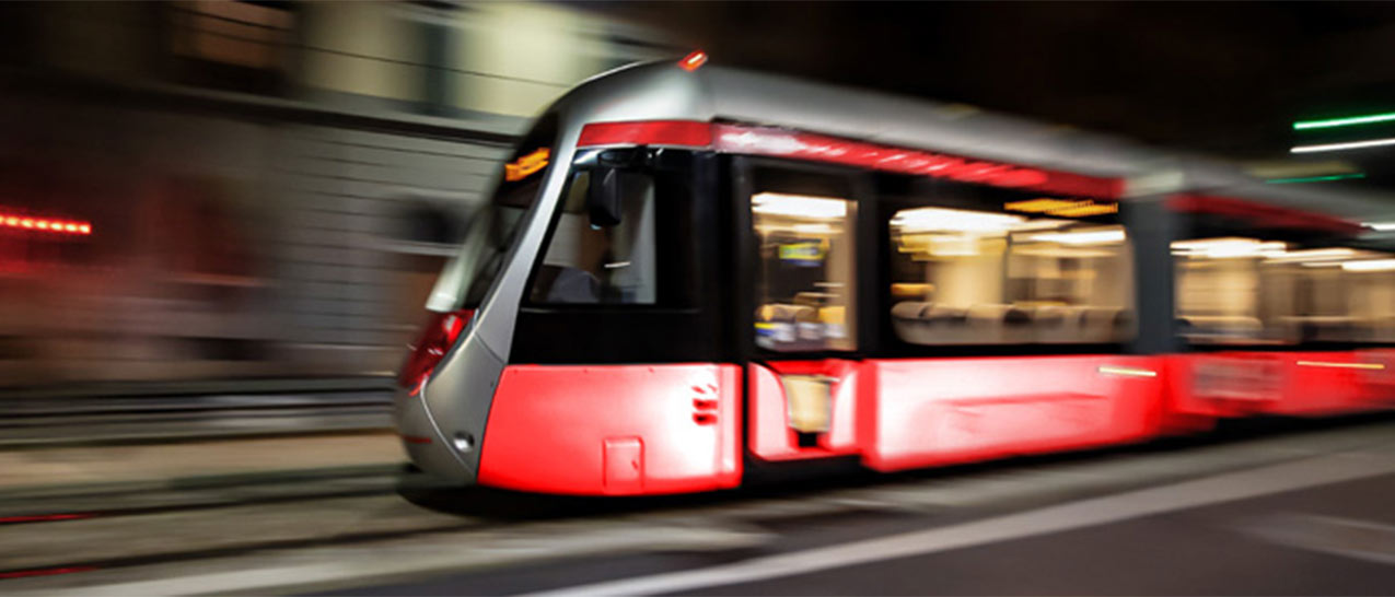New battery tram in Florence removes the need for overhead wires ...