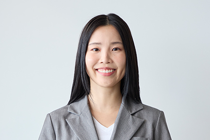 安井 智美