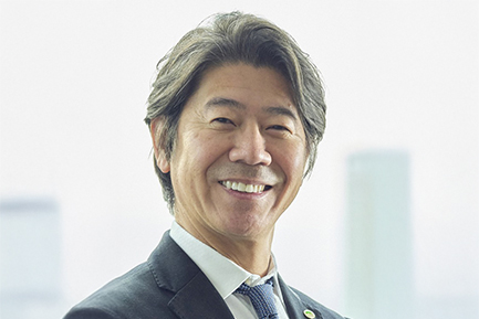Yasuhiro (Charlie) Takeuchi