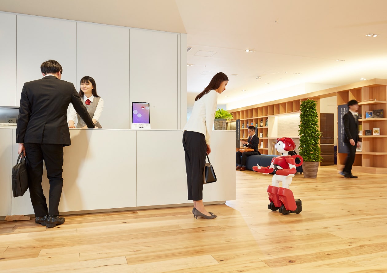 The robot is designed to support business operations, for example by providing reception functions and guidance in offices, hospitals, welfare facilities, etc.