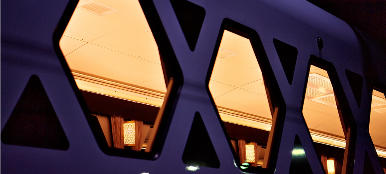 Looking into the car through the window of the SPACIA X